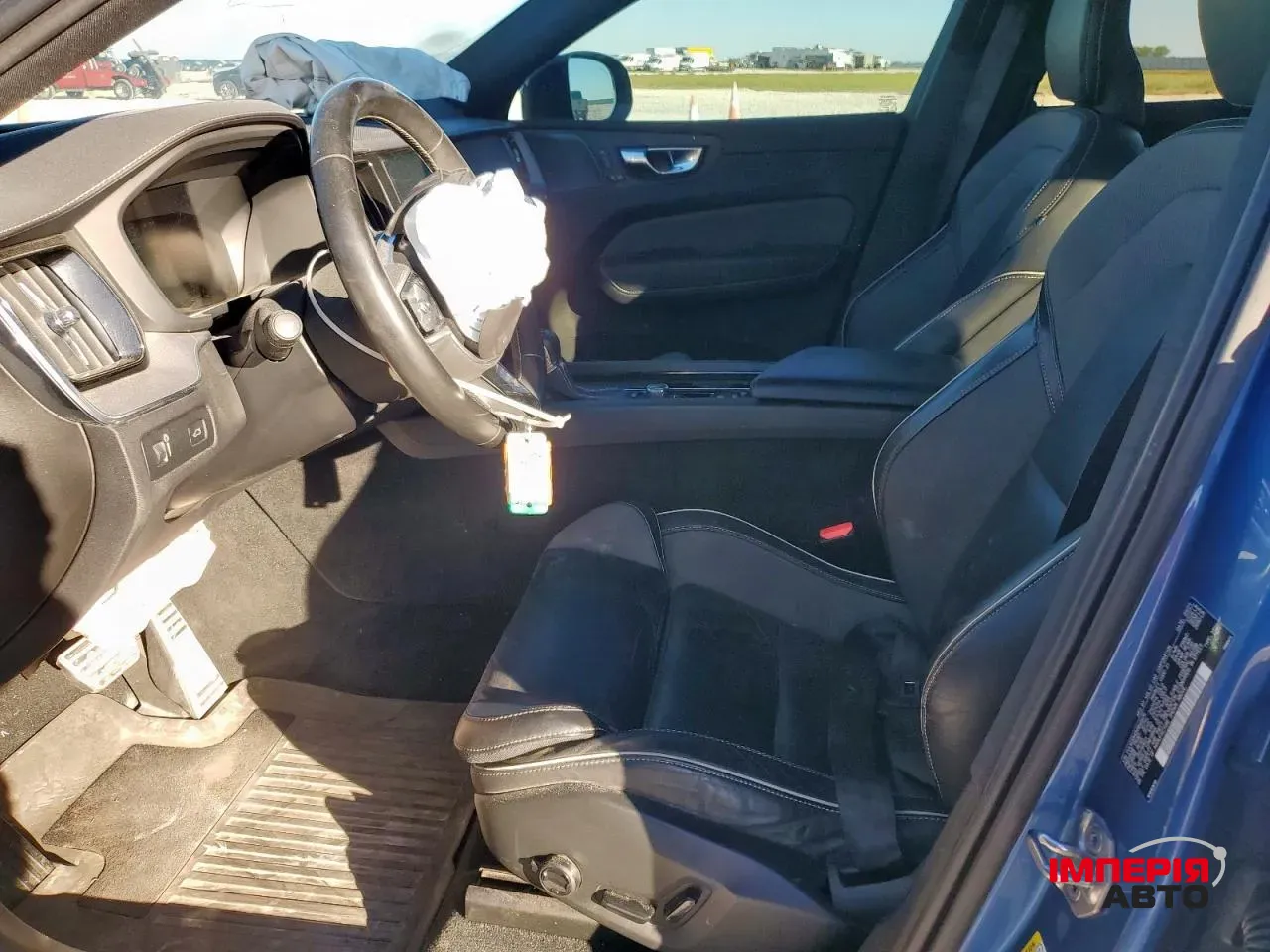 Volvo XC60 - фото 8