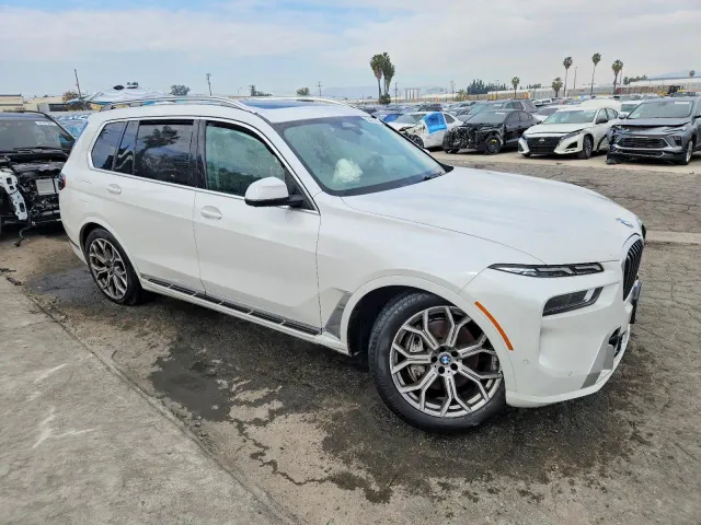BMW X7 - фото 5