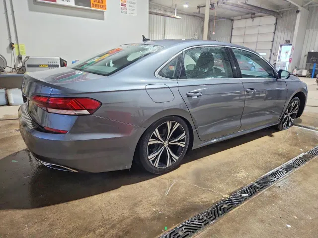 Volkswagen Passat - фото 4