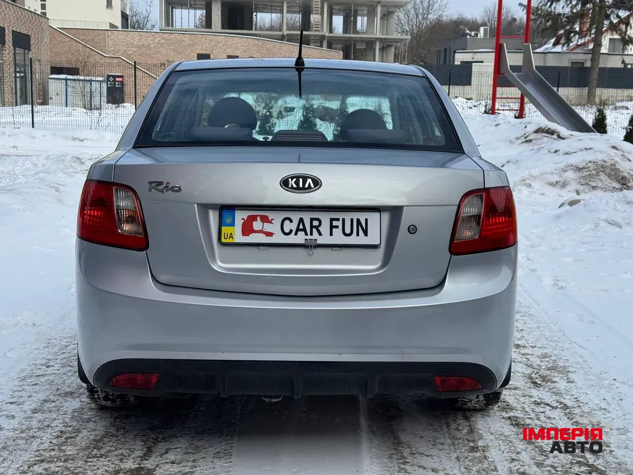 Kia Rio - фото 7