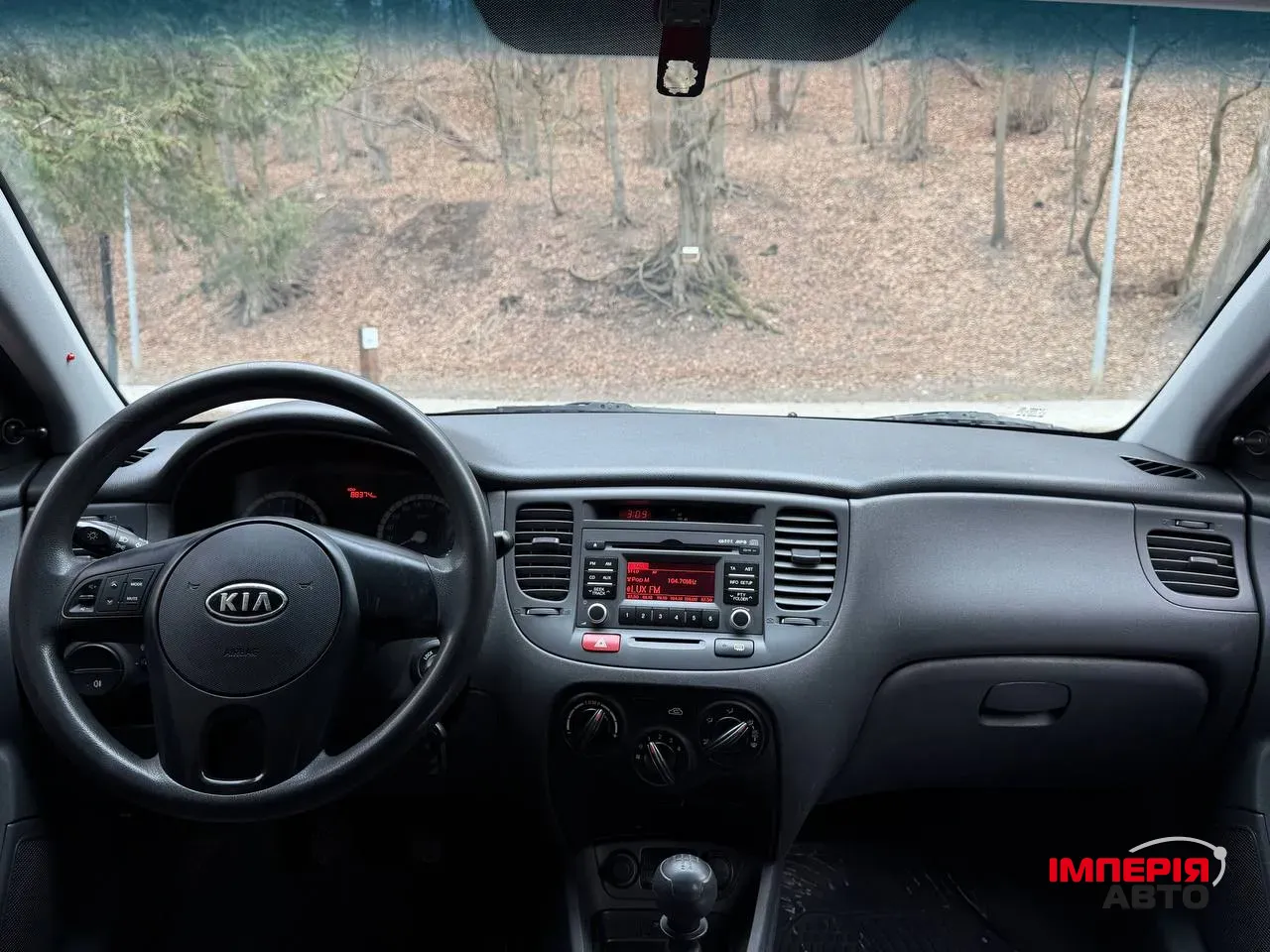 Kia Rio - фото 10
