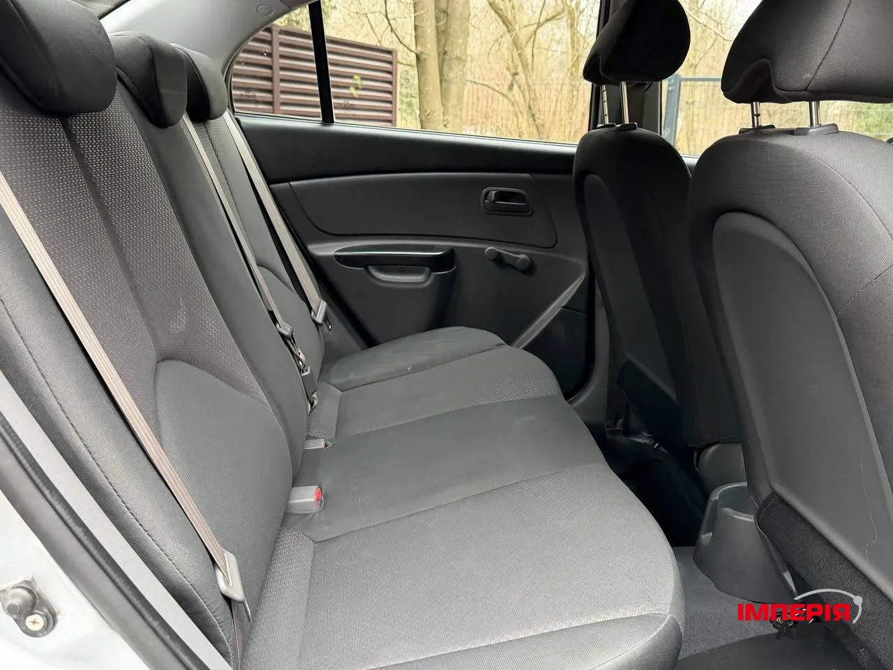 Kia Rio - фото 15