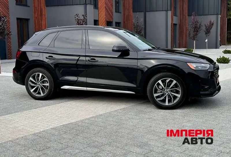 Audi Q5 - фото 6