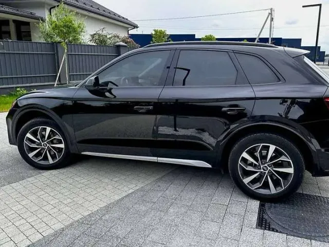 Audi Q5 - фото 3