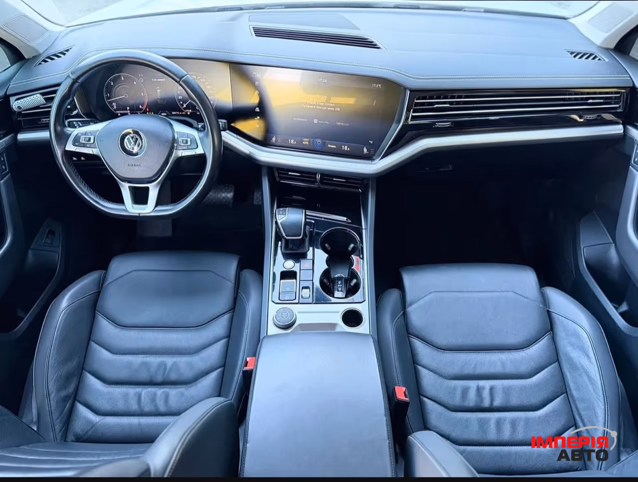 Volkswagen Touareg - фото 28
