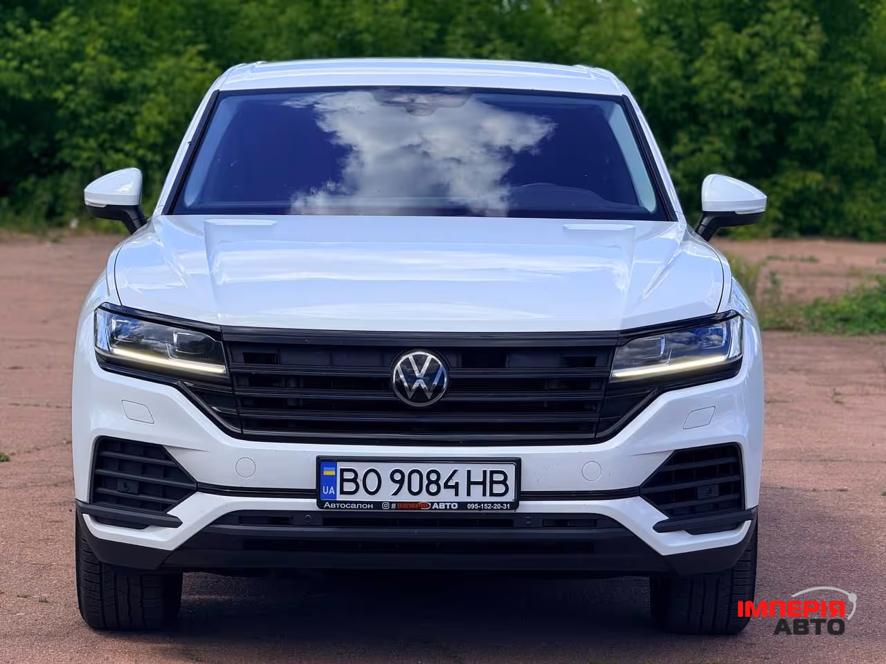 Volkswagen Touareg - фото 13