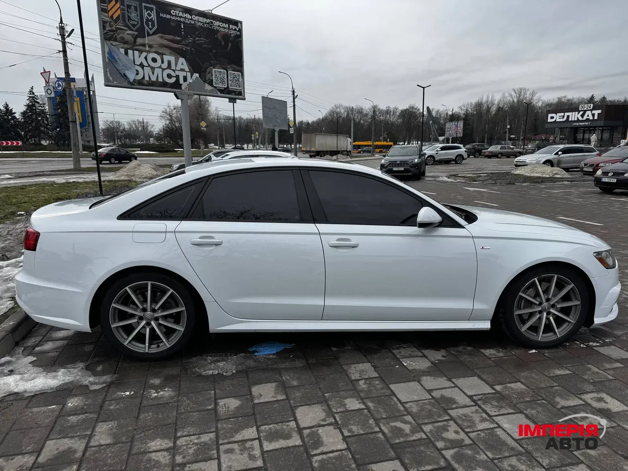 Audi A6 - фото 9