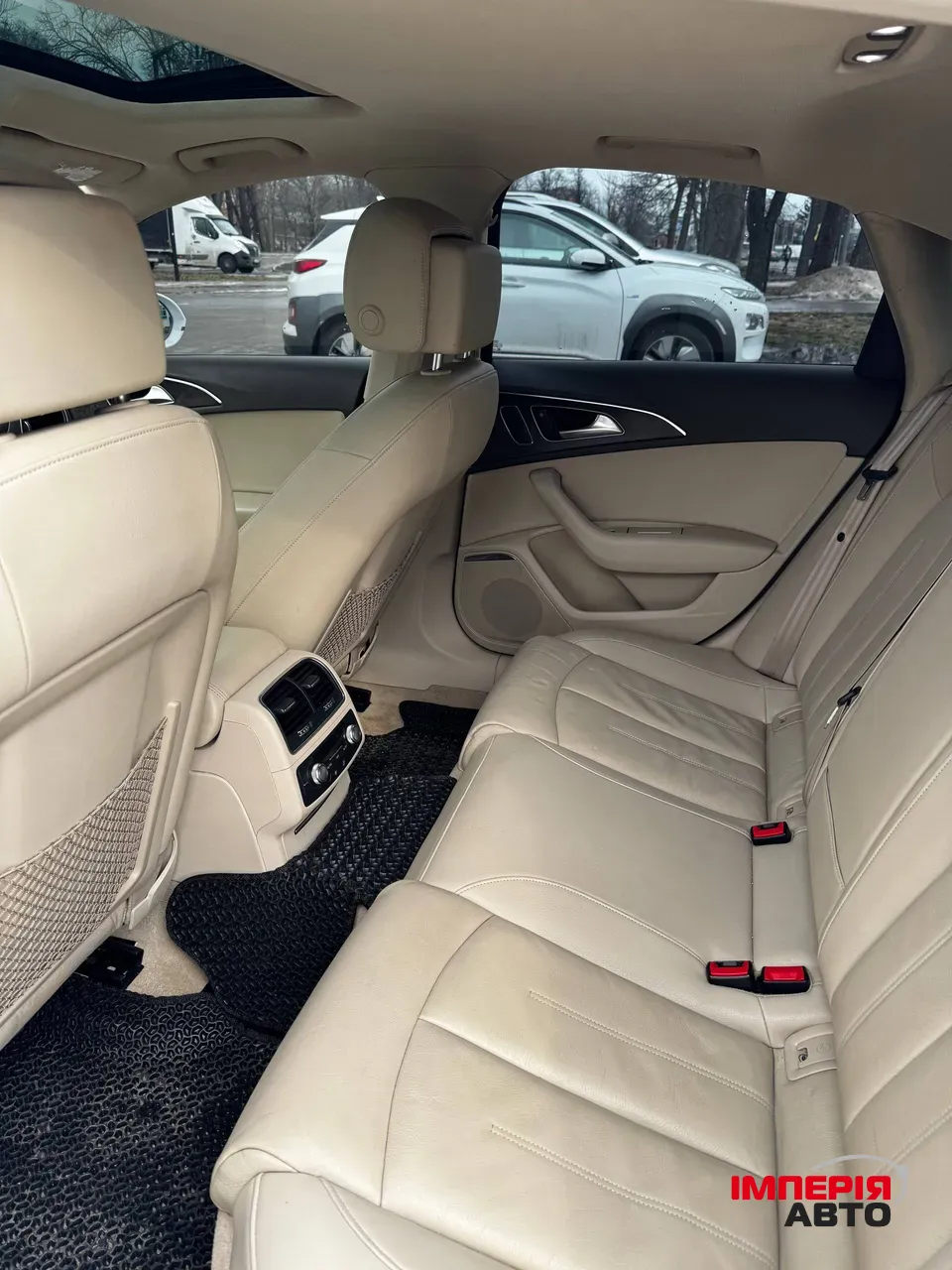 Audi A6 - фото 16