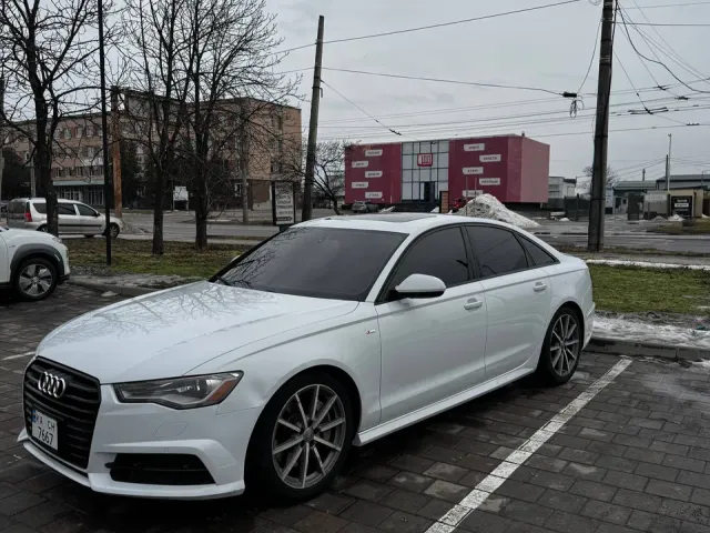 Audi A6 - фото 3