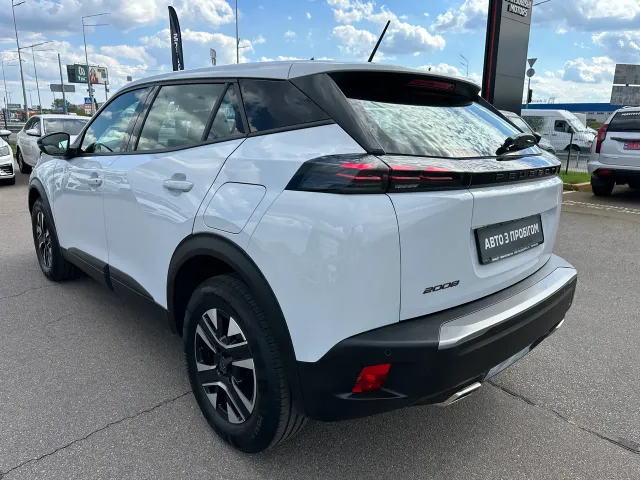 Peugeot 2008 - фото 5