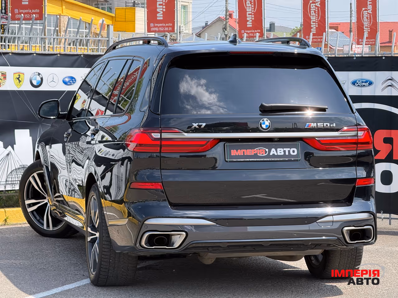 BMW X7 - фото 32