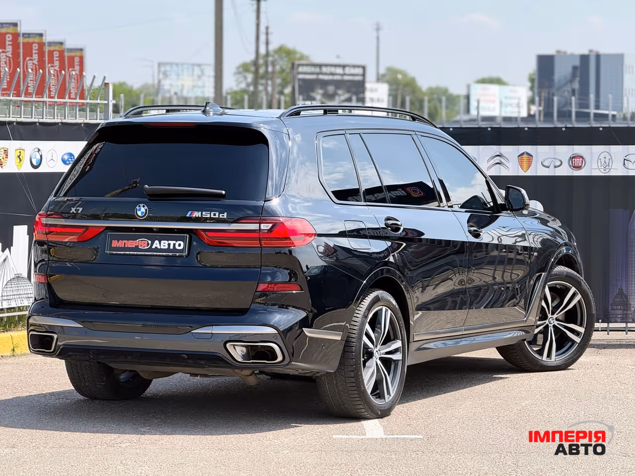 BMW X7 - фото 26