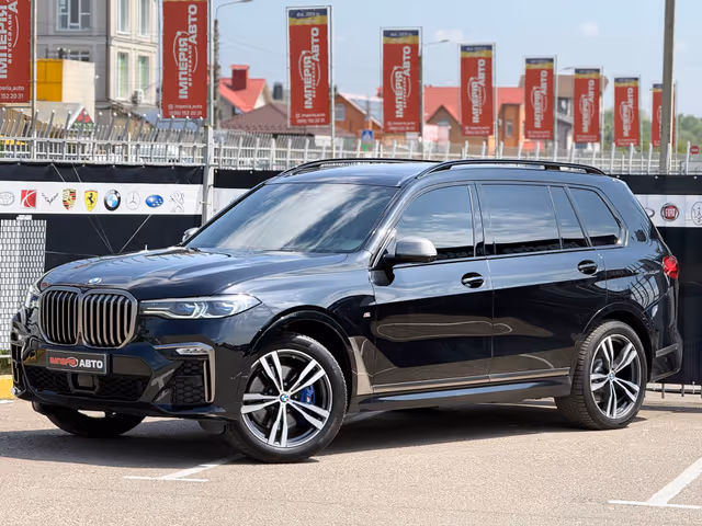 BMW X7 - фото 3