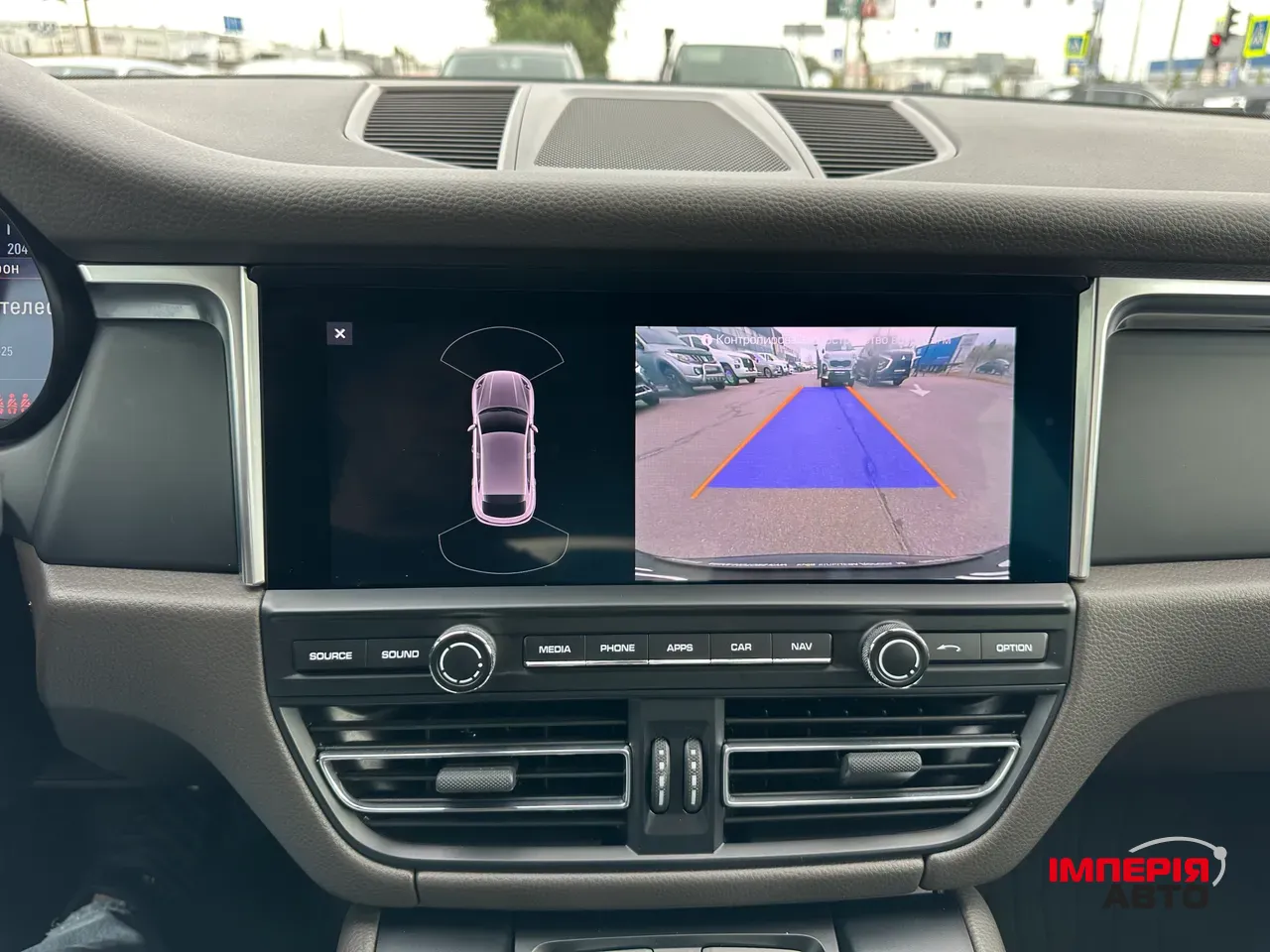 Porsche Macan - фото 15