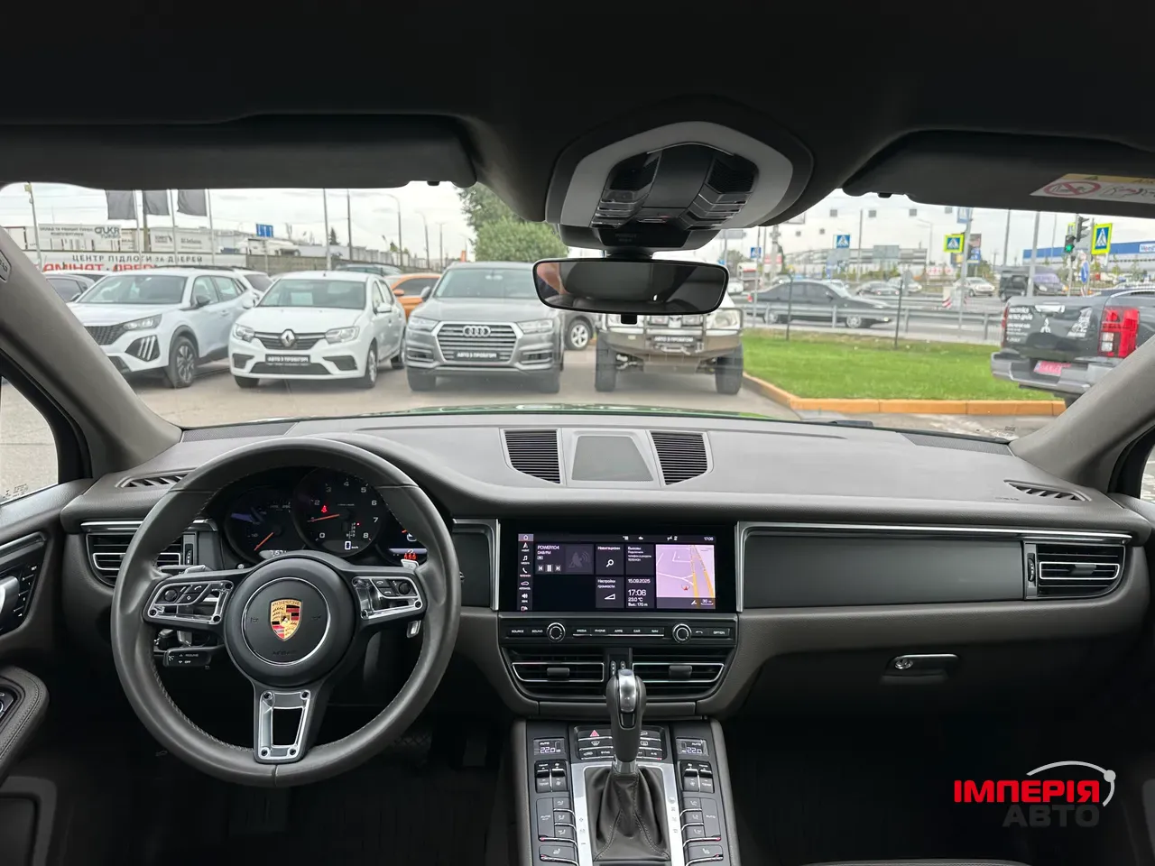 Porsche Macan - фото 13