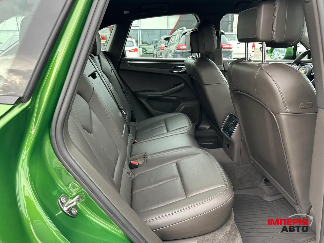 Porsche Macan - фото 17