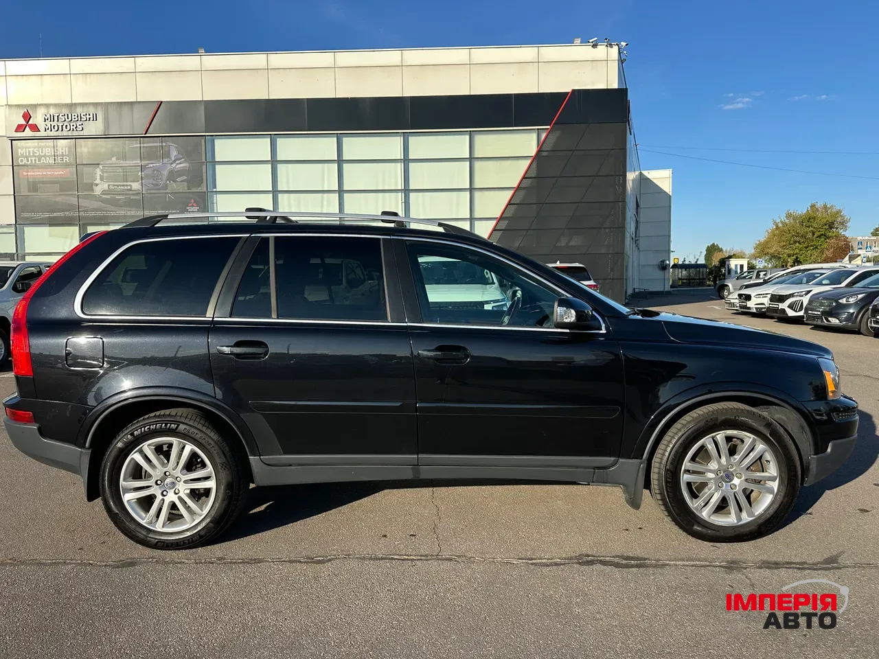 Volvo XC90 - фото 8