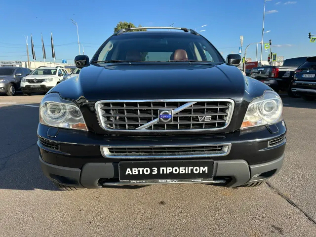 Volvo XC90 - фото 2