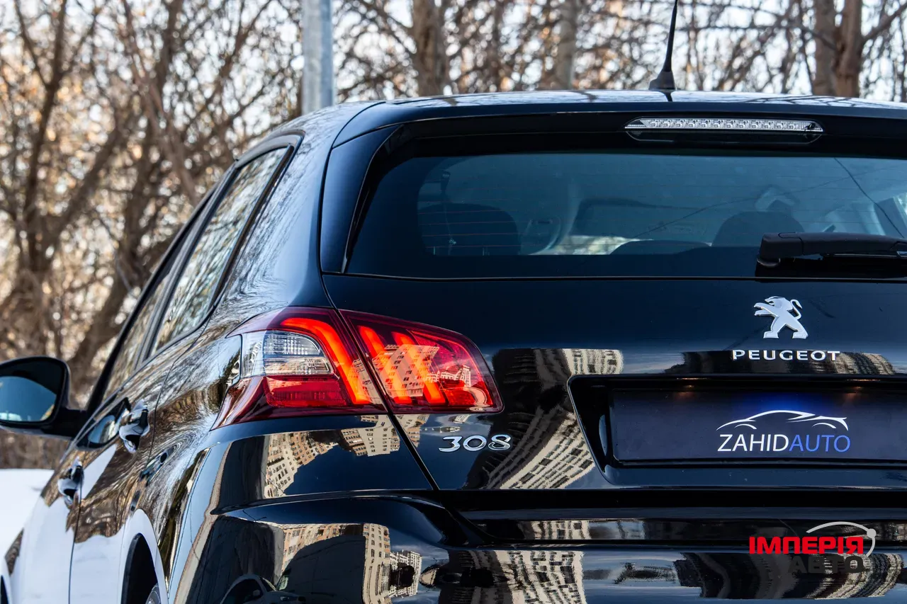 Peugeot 308 - фото 10