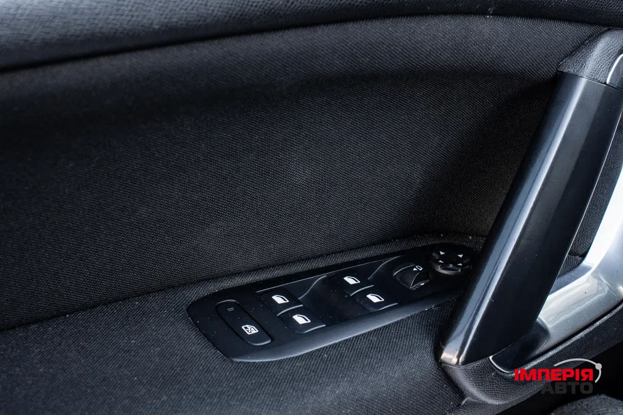 Peugeot 308 - фото 26