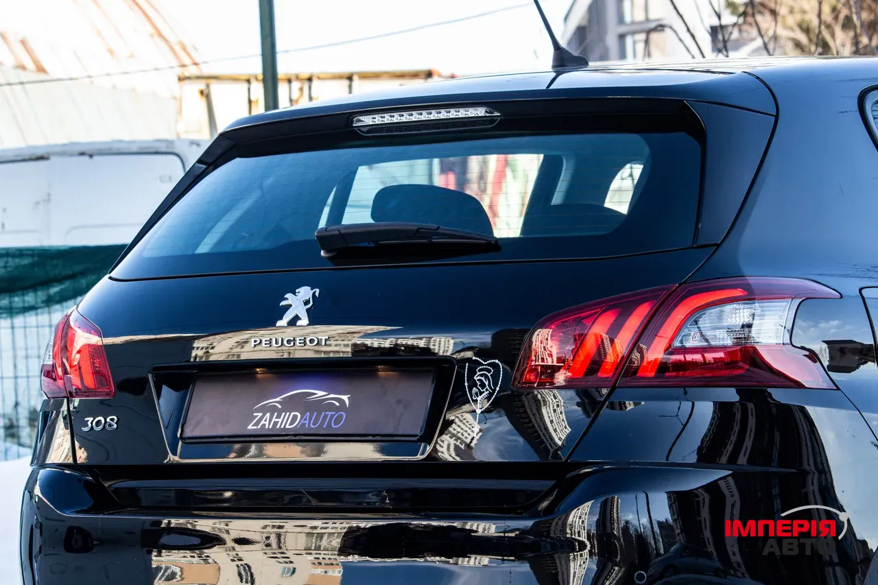 Peugeot 308 - фото 11