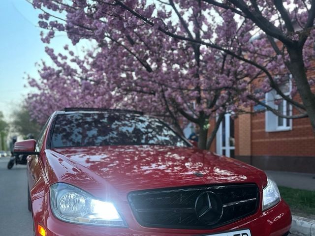 Mercedes-Benz C-Класс - зображення 3