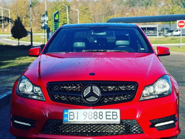 Mercedes-Benz C-Класс - зображення 1