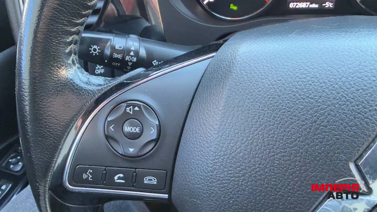 Mitsubishi Outlander - фото 24