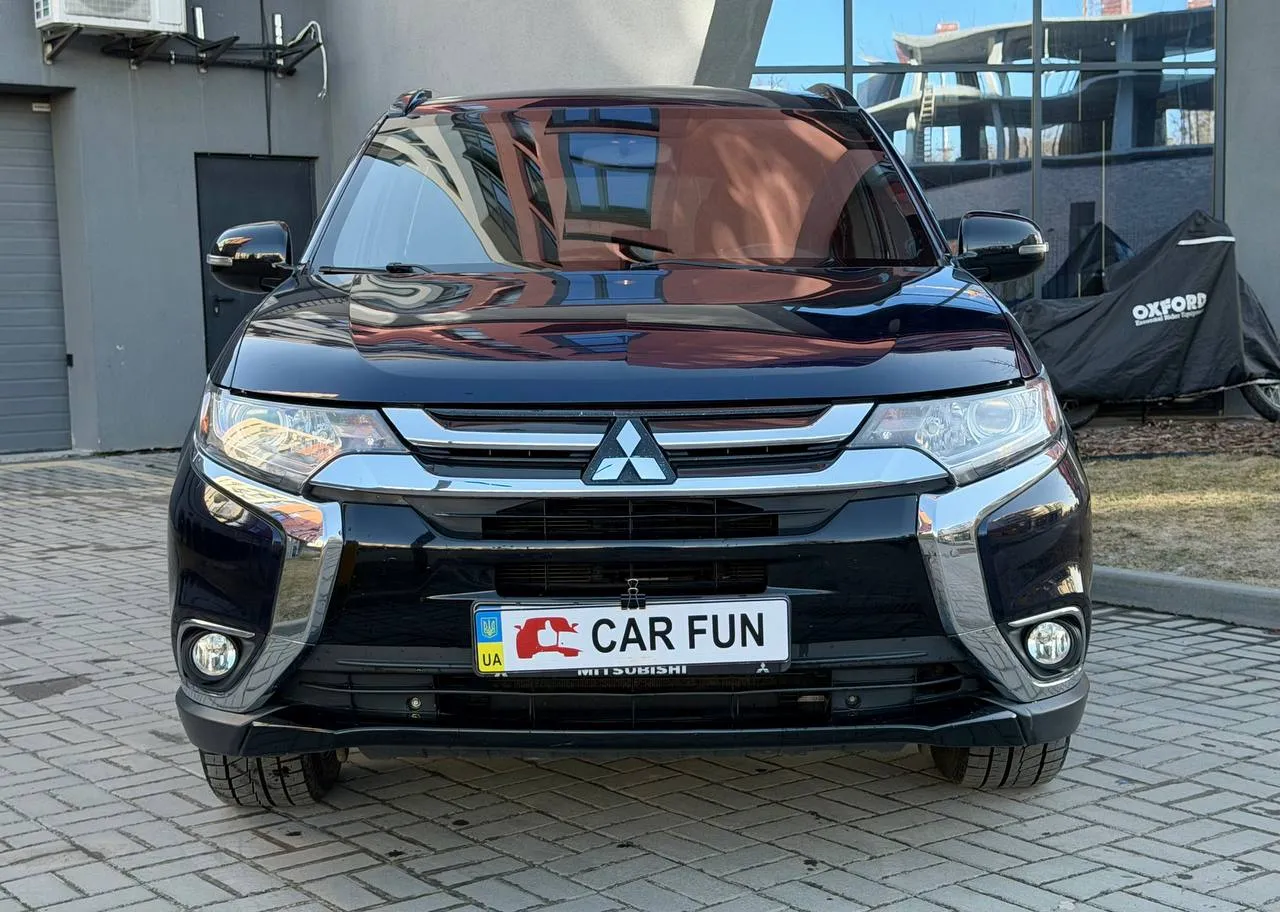Mitsubishi Outlander - фото 5