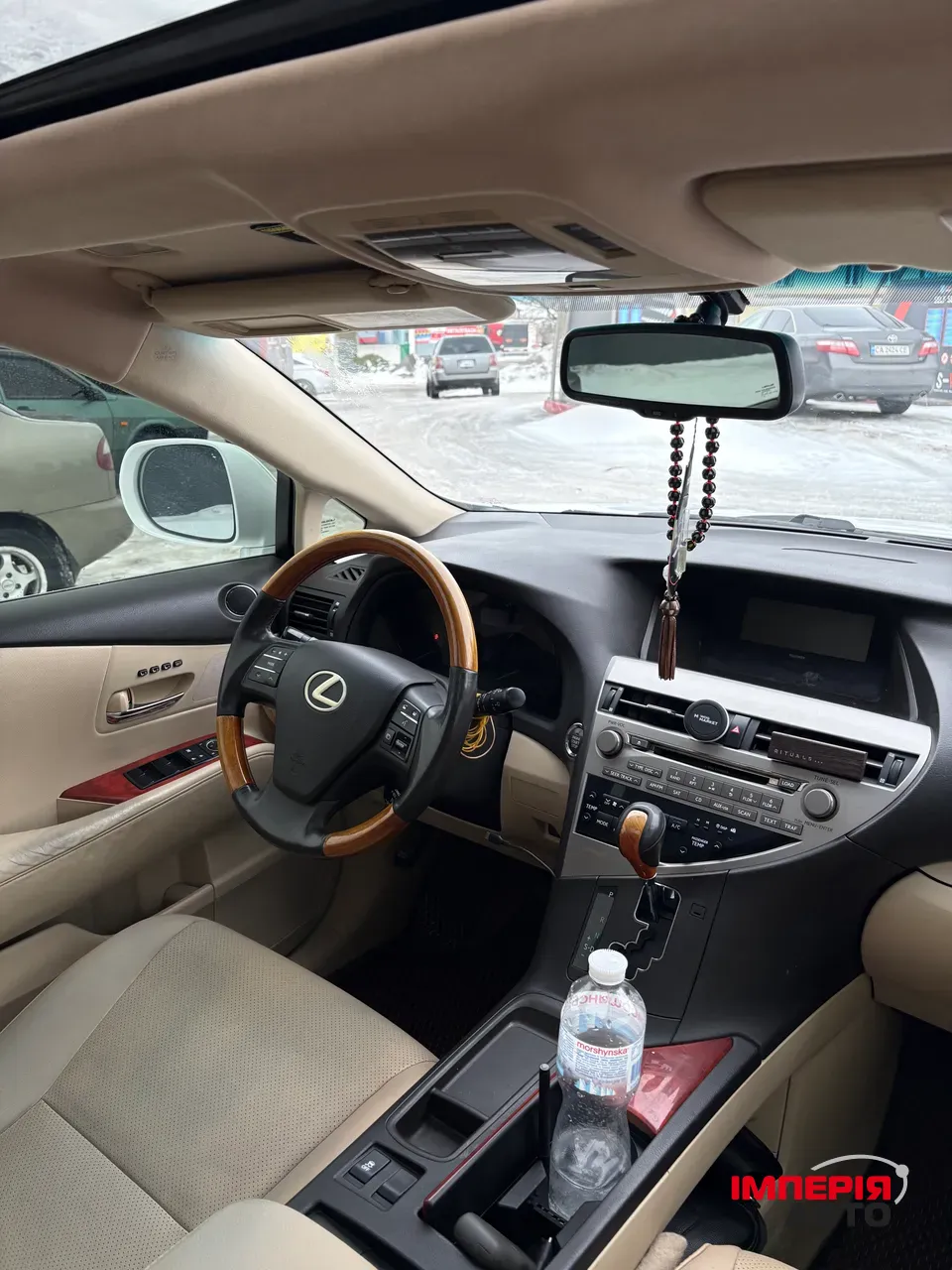 Lexus RX - фото 24