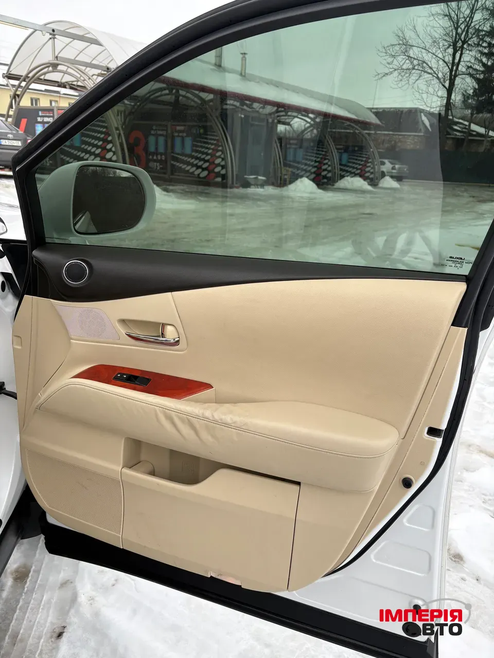 Lexus RX - фото 19