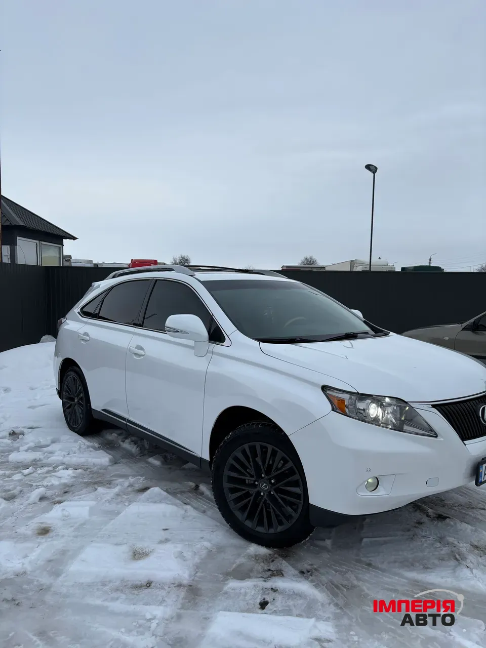 Lexus RX - фото 8