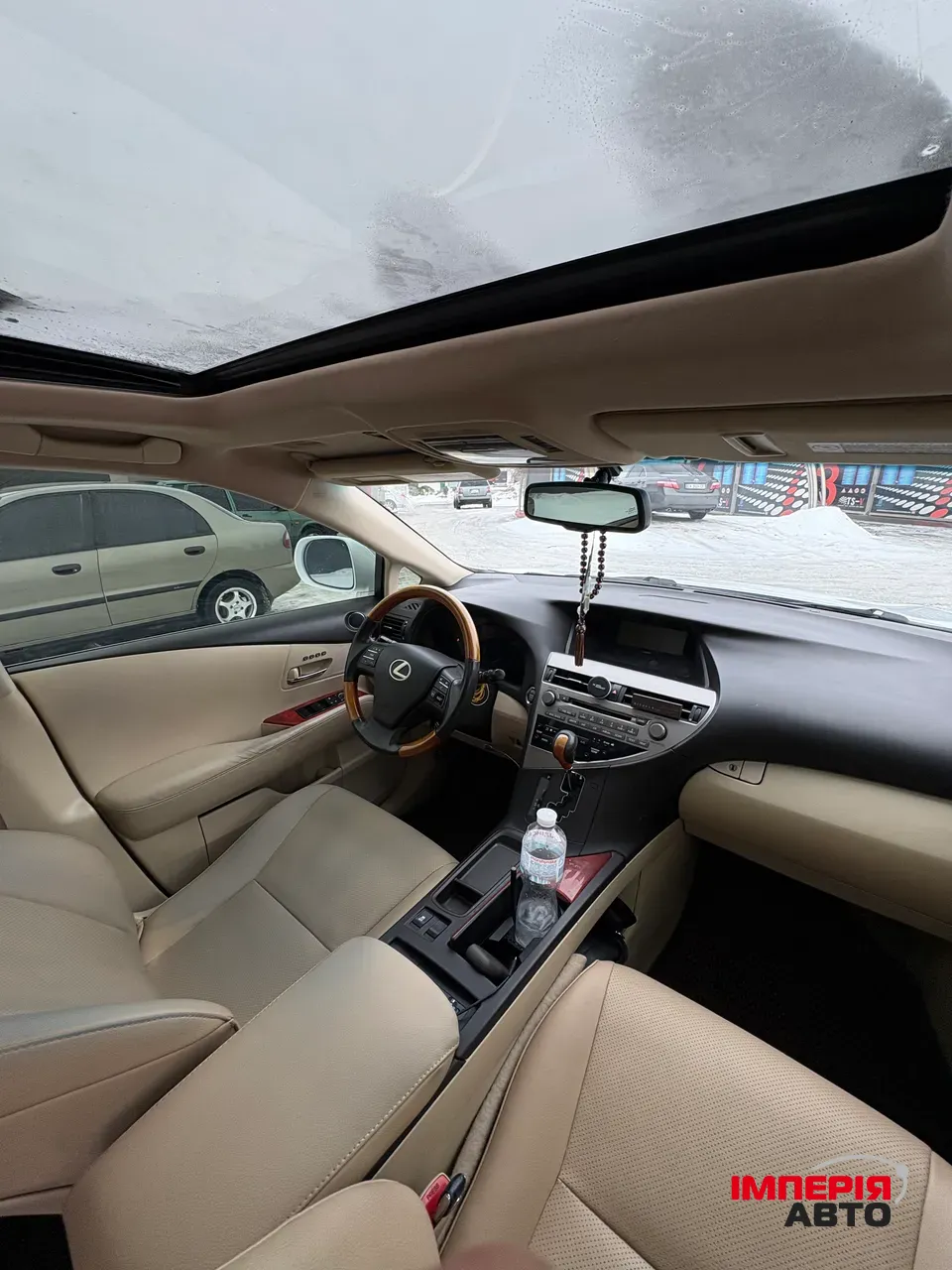 Lexus RX - фото 23