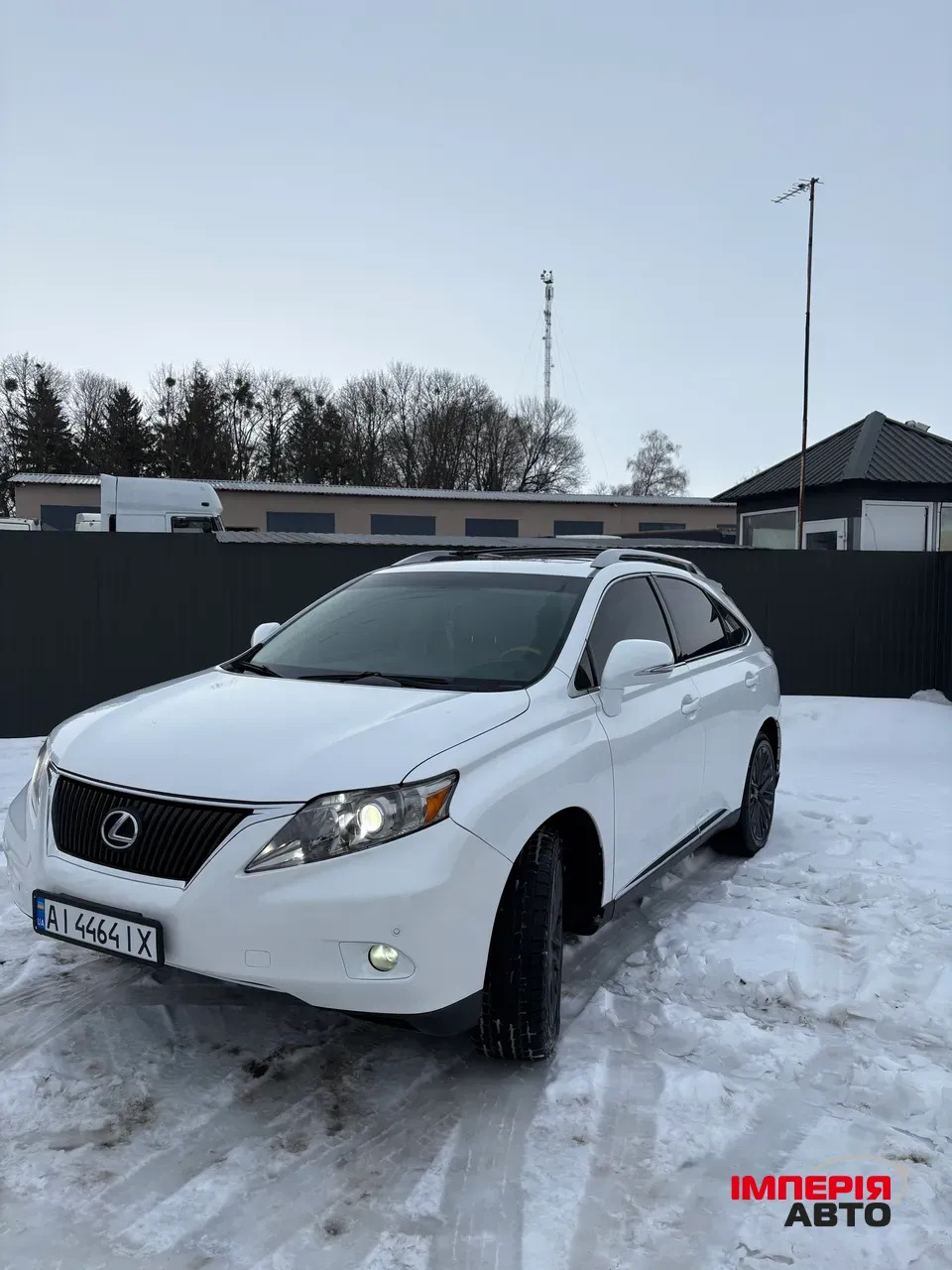 Lexus RX - фото 2