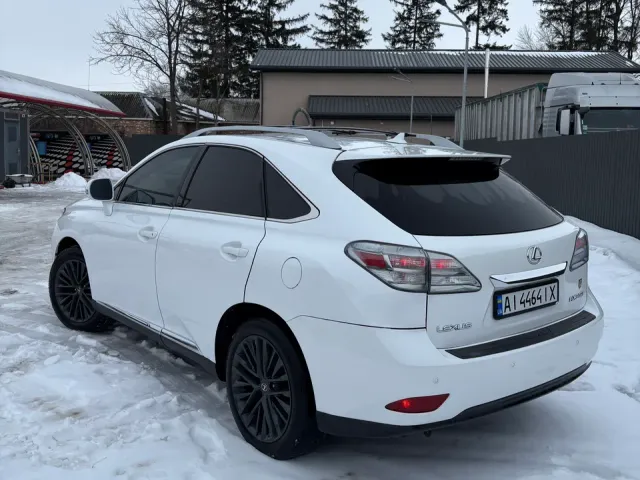 Lexus RX - фото 4