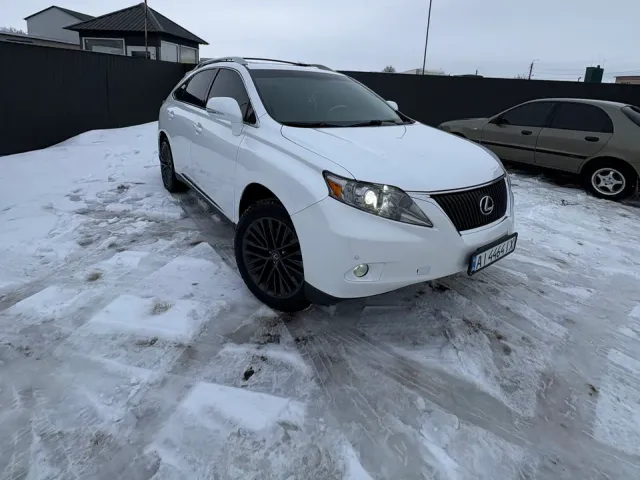 Lexus RX - фото 1