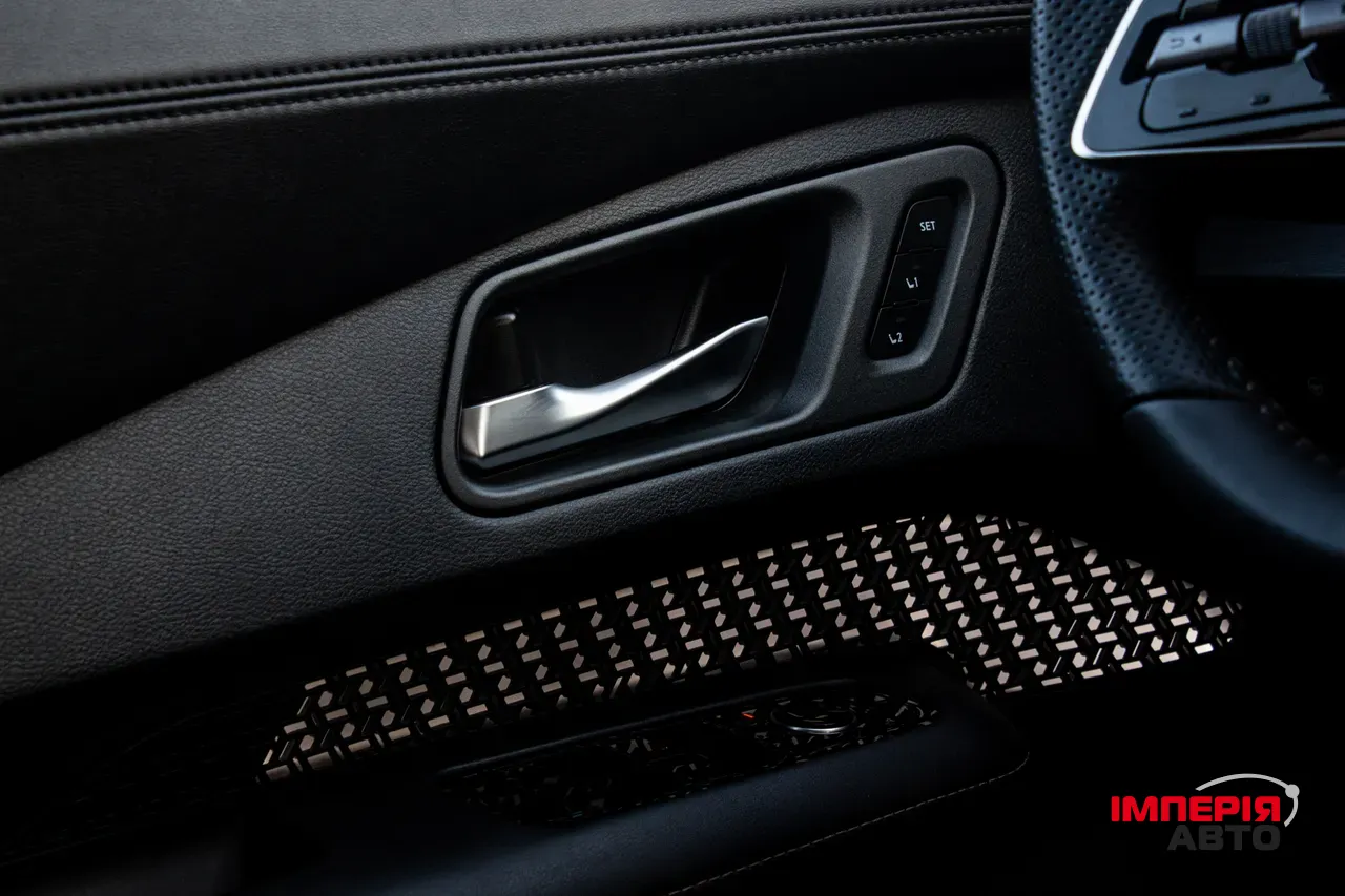 Nissan Ariya - фото 35