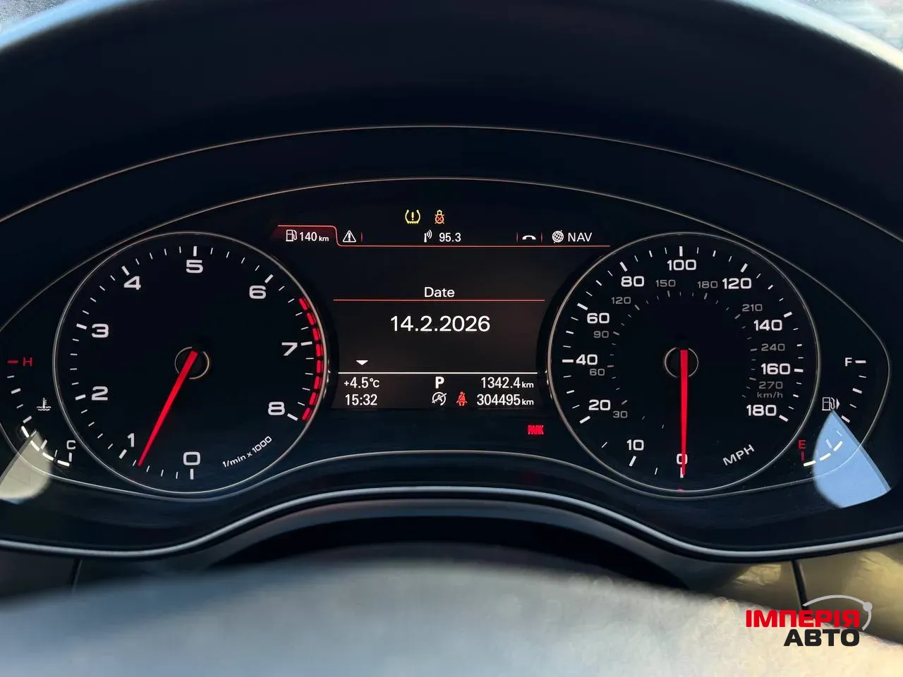 Audi A6 - фото 32