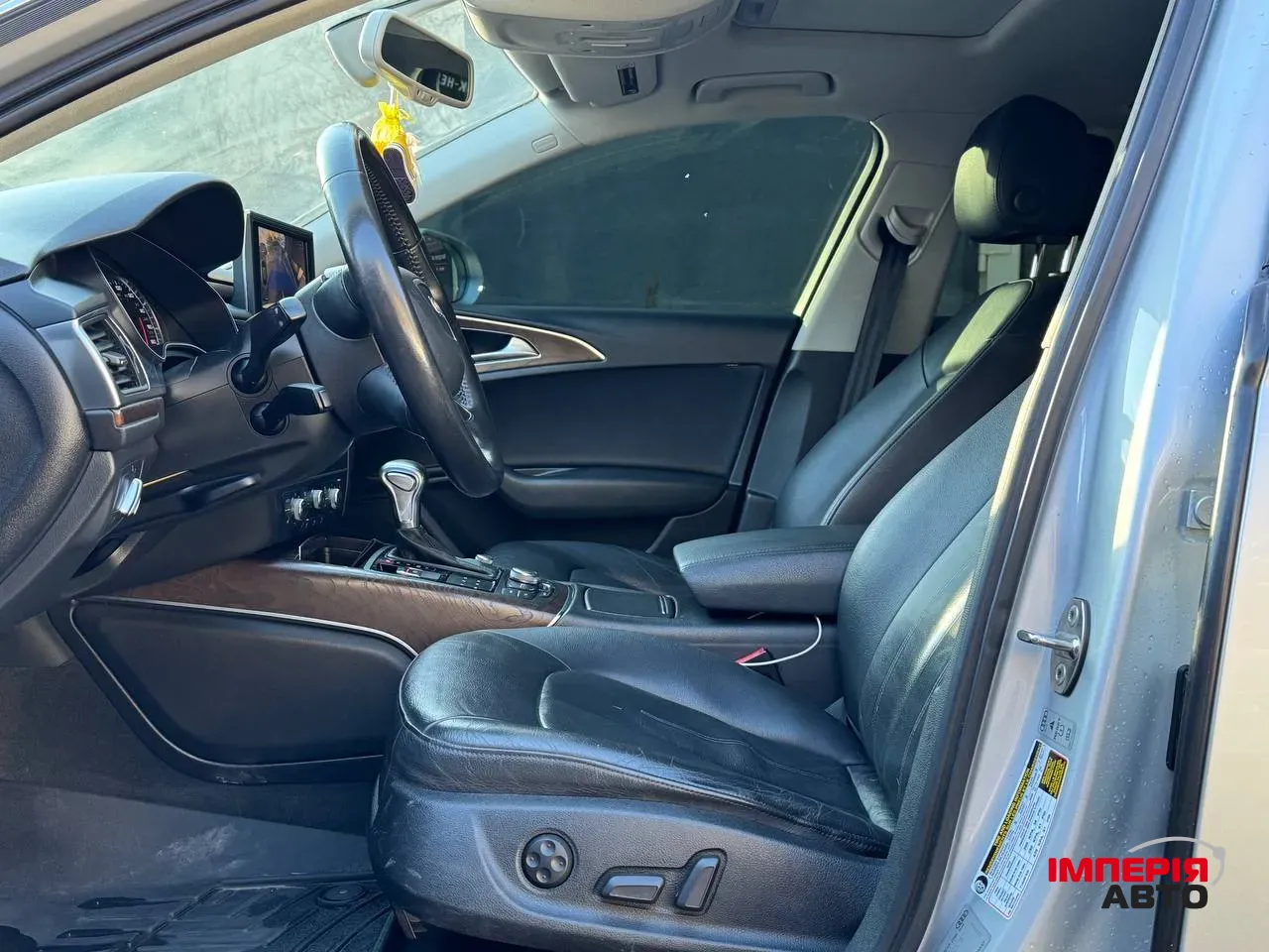 Audi A6 - фото 13