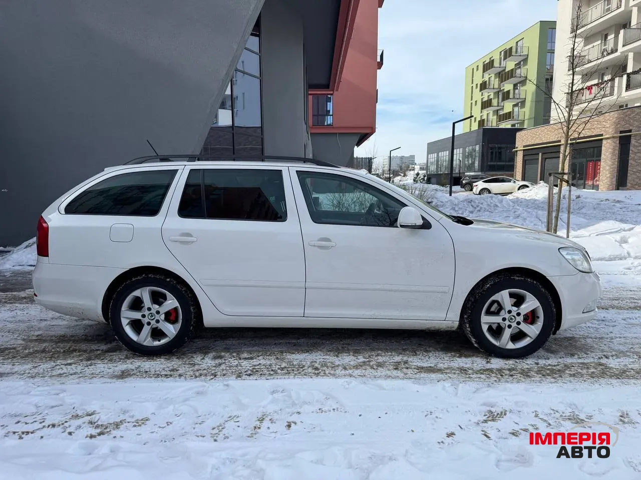 Skoda Octavia - фото 4