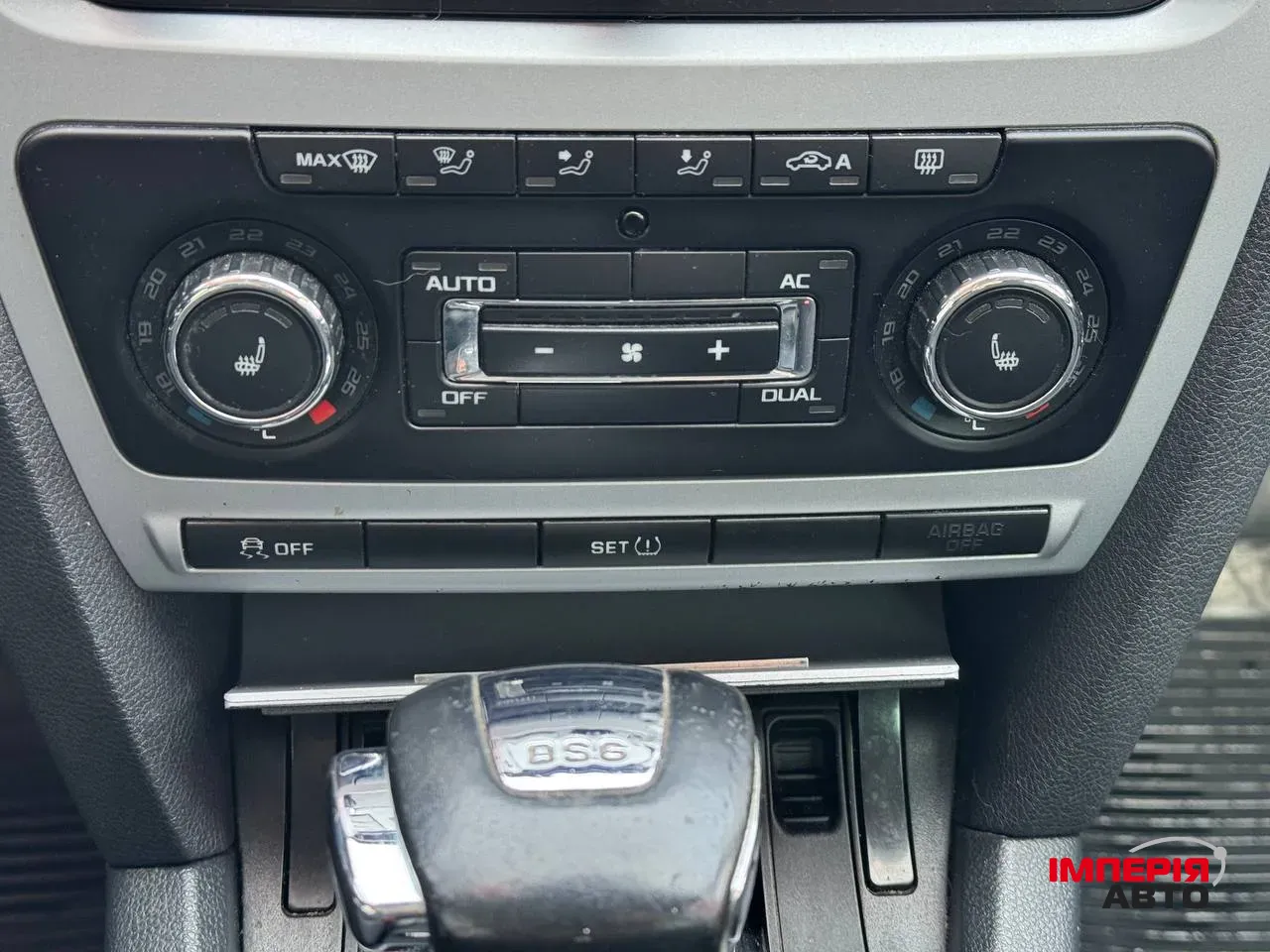 Skoda Octavia - фото 24