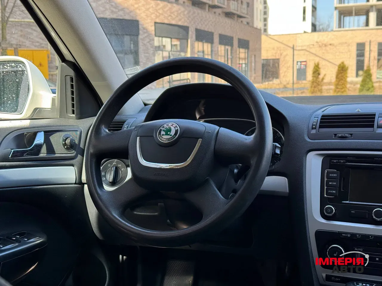 Skoda Octavia - фото 20