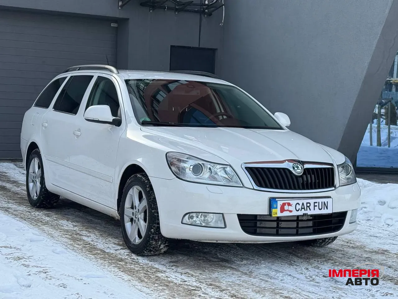 Skoda Octavia - фото 3