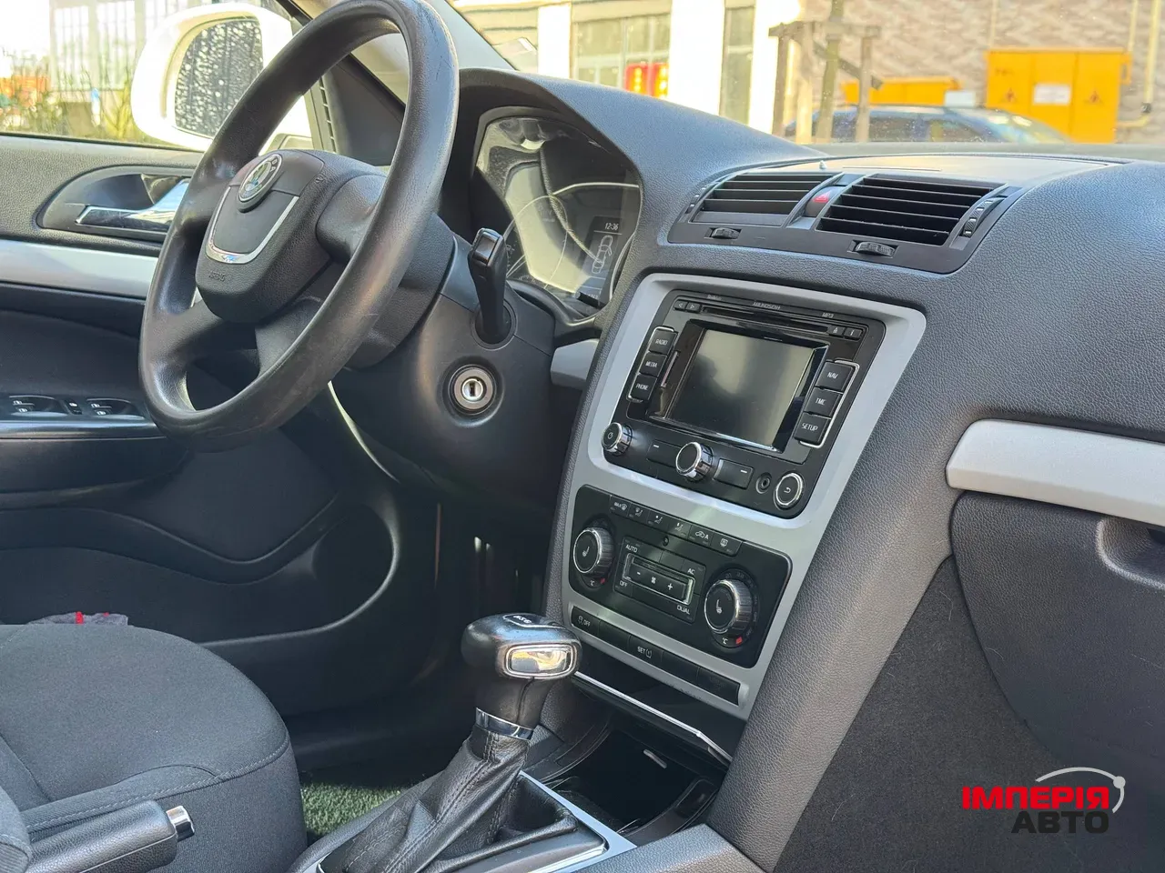 Skoda Octavia - фото 16