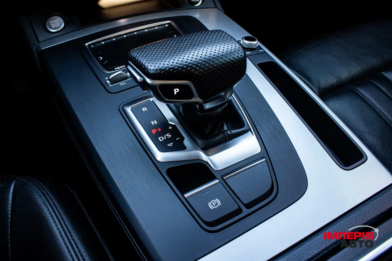 Audi Q5 - фото 29