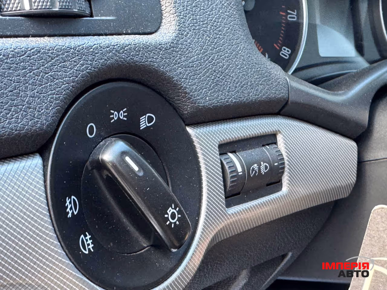 Skoda Octavia - фото 11