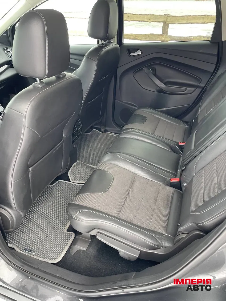 Ford Kuga - фото 12