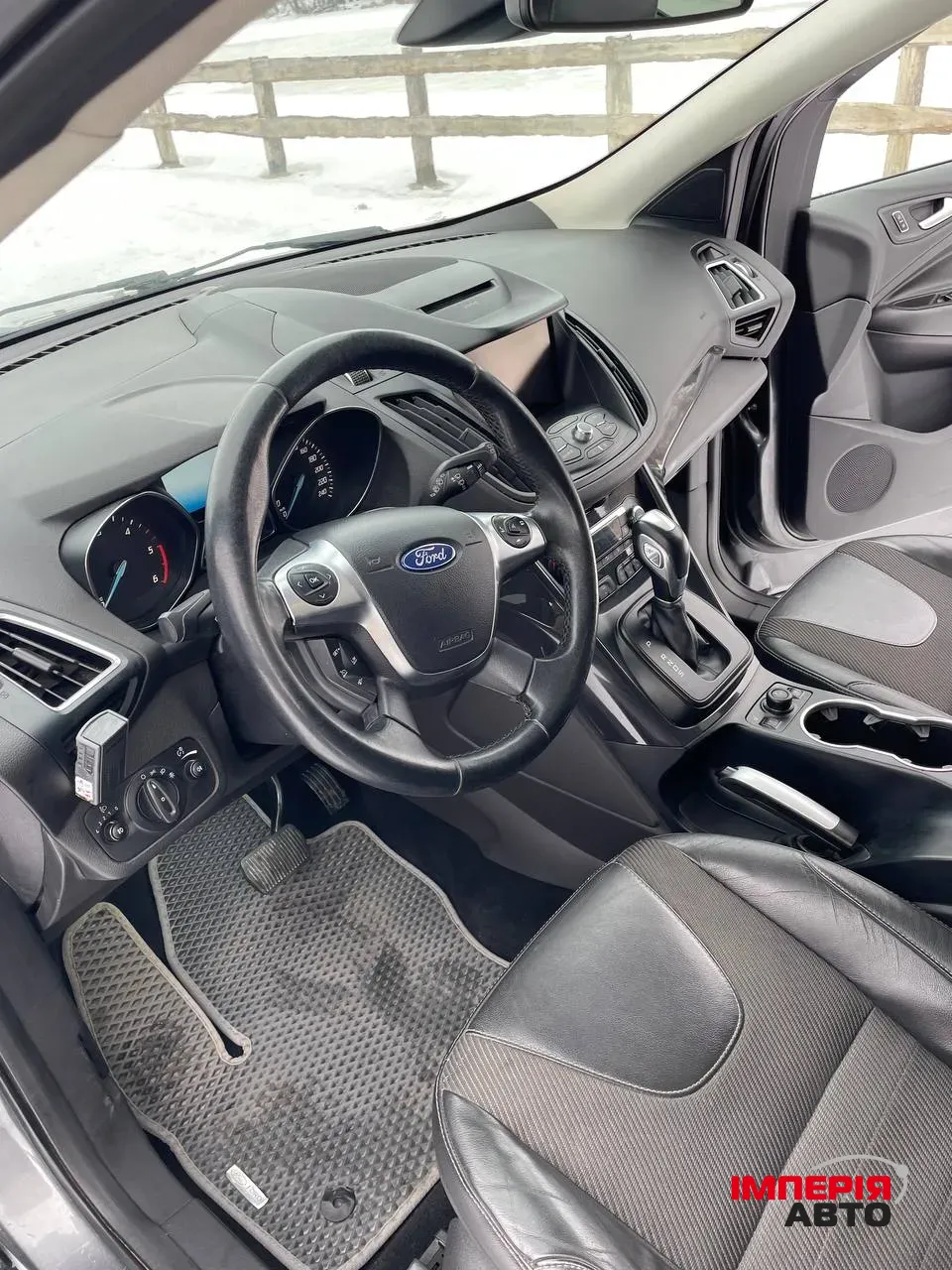 Ford Kuga - фото 15