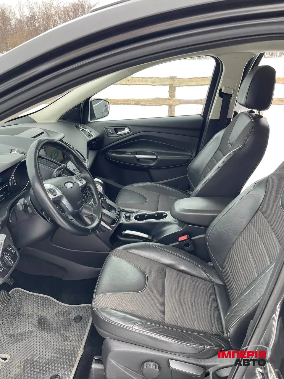 Ford Kuga - фото 14