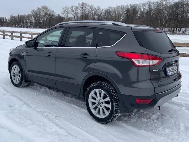 Ford Kuga - фото 5
